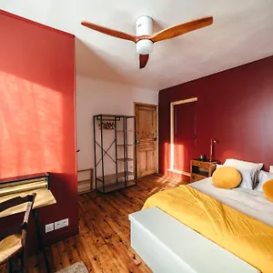 Cosy Au Coeur Du Village - Le Segala Montbazens